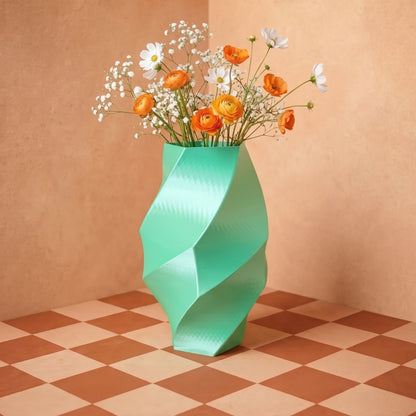 Dodeca Vase