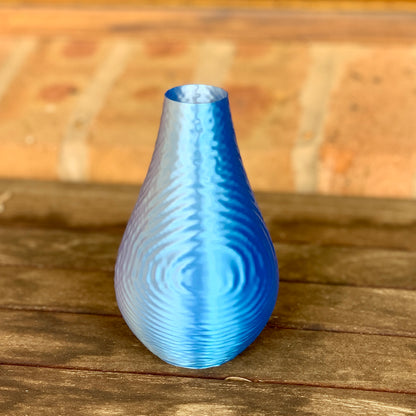 H2O Vase