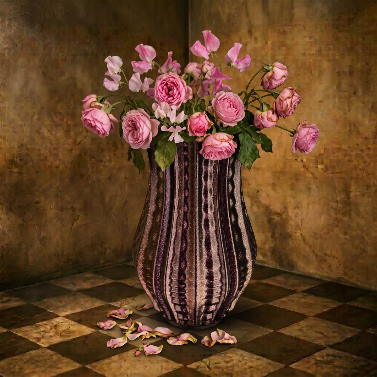 Regent Vase