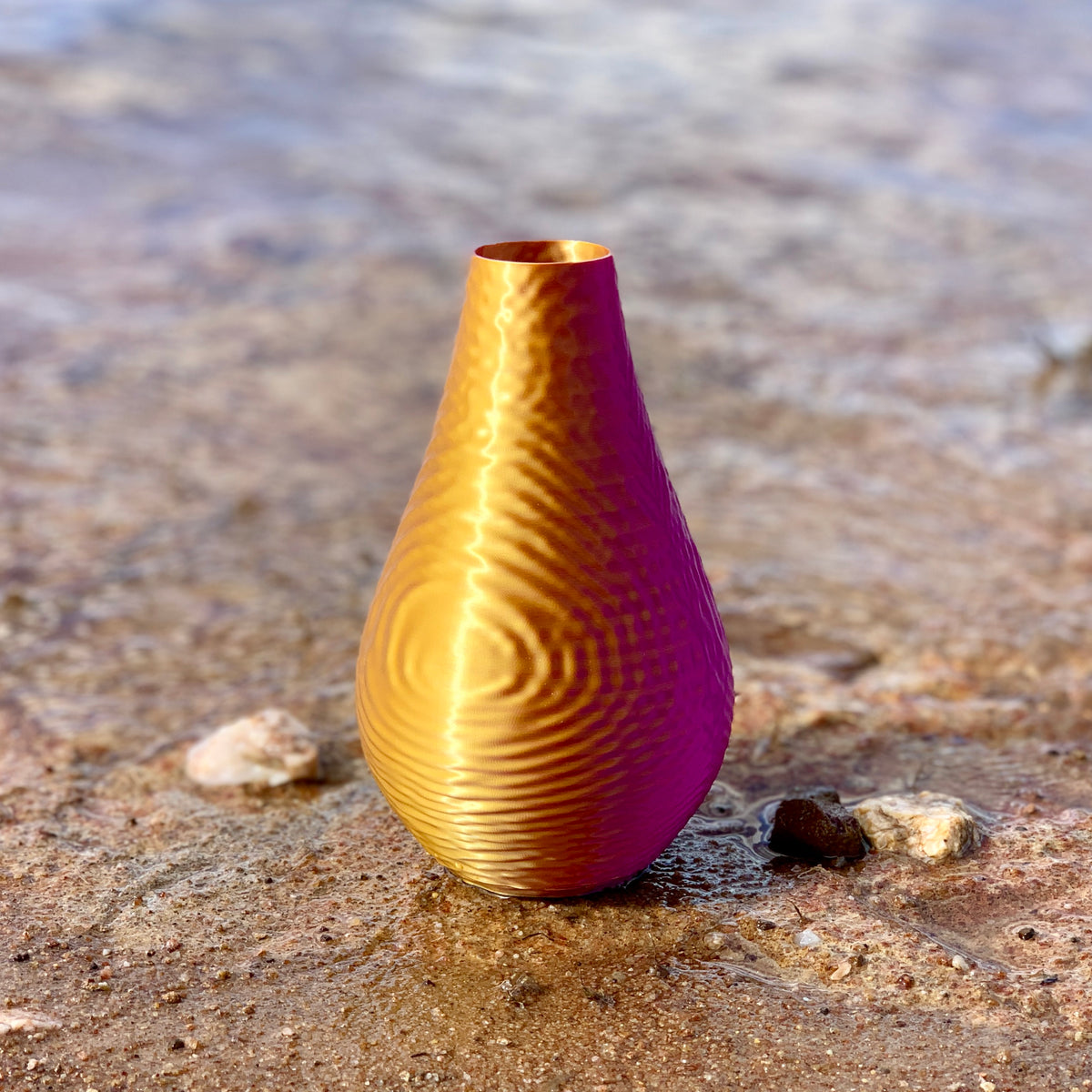 H2O Vase